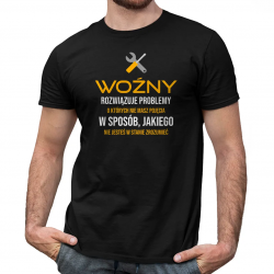 Woźny rozwiązuje problemy - męska koszulka na prezent dla woźnego