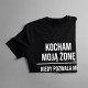 Kocham moją żonę (piłka nożna) - męska koszulka z nadrukiem