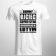 Dumny ojciec super syna urodzonego w Lutym - męska koszulka z nadrukiem