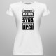 Zajebista matka super fajnego syna urodzonego w lipcu - damska koszulka z nadrukiem