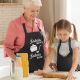 Babcia nie pyta, babcia nalewa - fartuch z nadrukiem